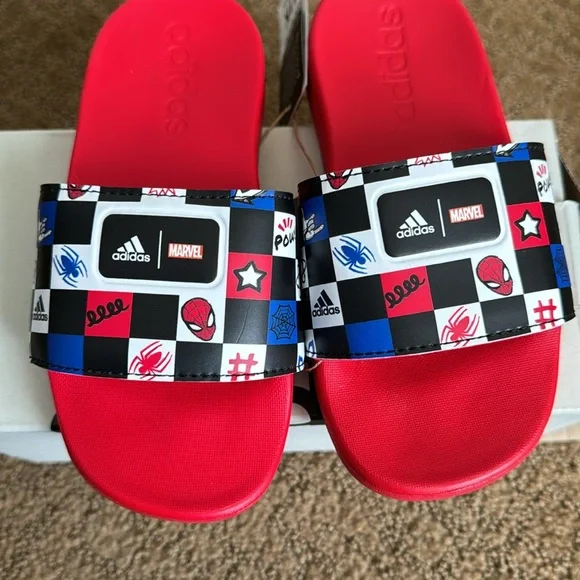 Spider-Man Slides - Picture 5 of 6